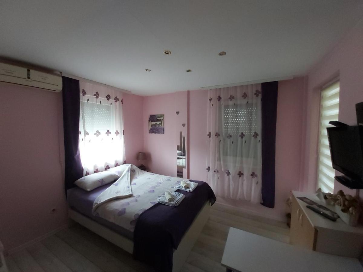 Keti 1 Lägenhet Belgrad Exteriör bild